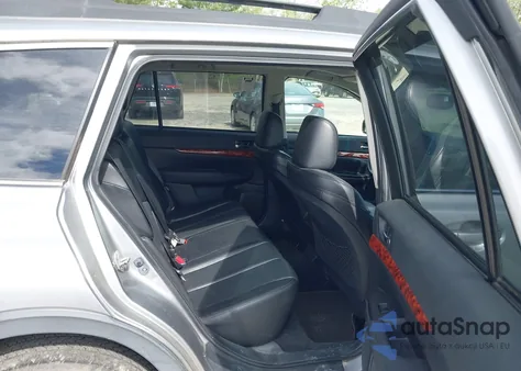 2011 Subaru Outback 2.5I Limited из США, поврежденный, VIN 4S4BRBKC1B3348730